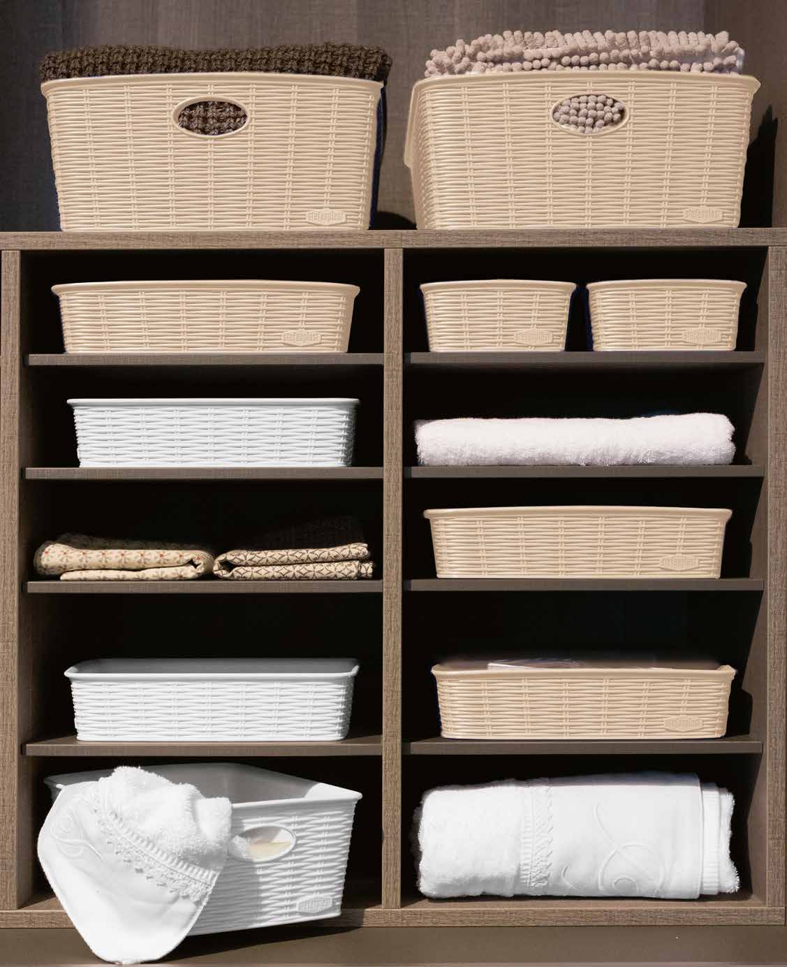 BASKET "ELEGANCE" L 35x26x6h BEIGE