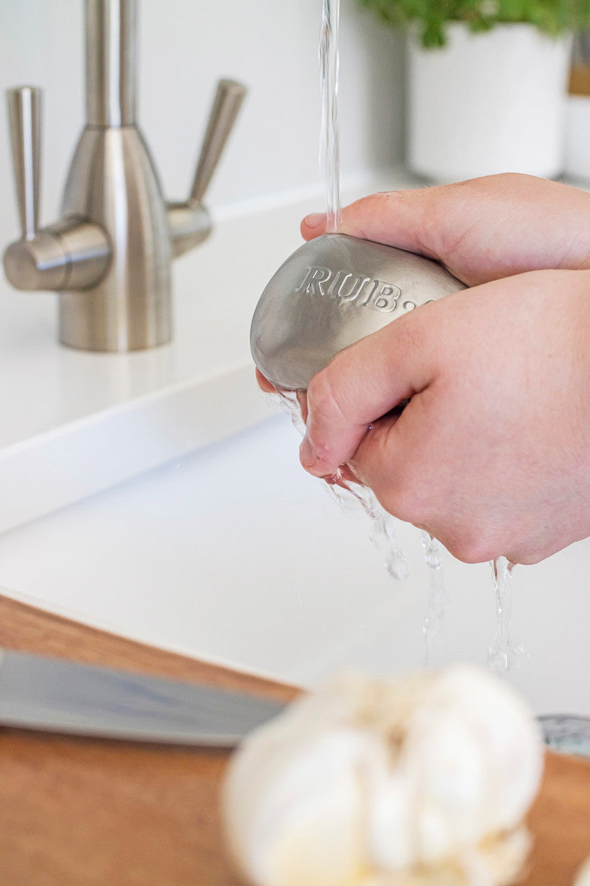 KitchenCraft MasterClass Odour Eliminating Rub-Away Bar