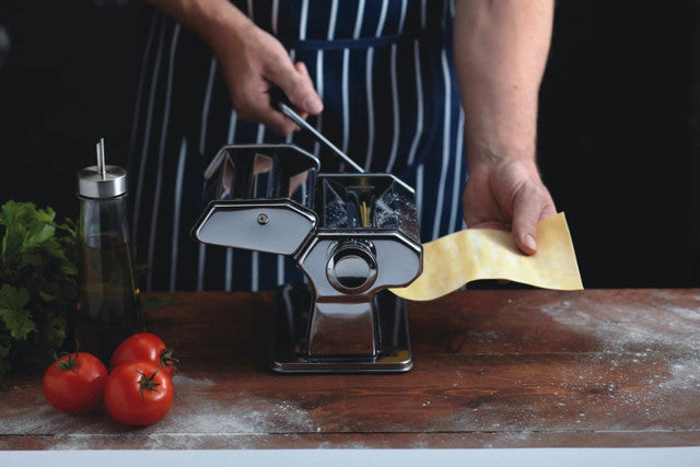 KitchenCraft World of Flavours Italian Deluxe Double Cutter Pasta Machine KCMACH2