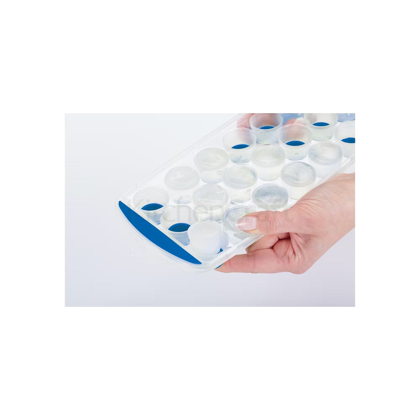 KitchenCraft Blue Pop Out Flexible Ice Cube Tray CWICTBLU