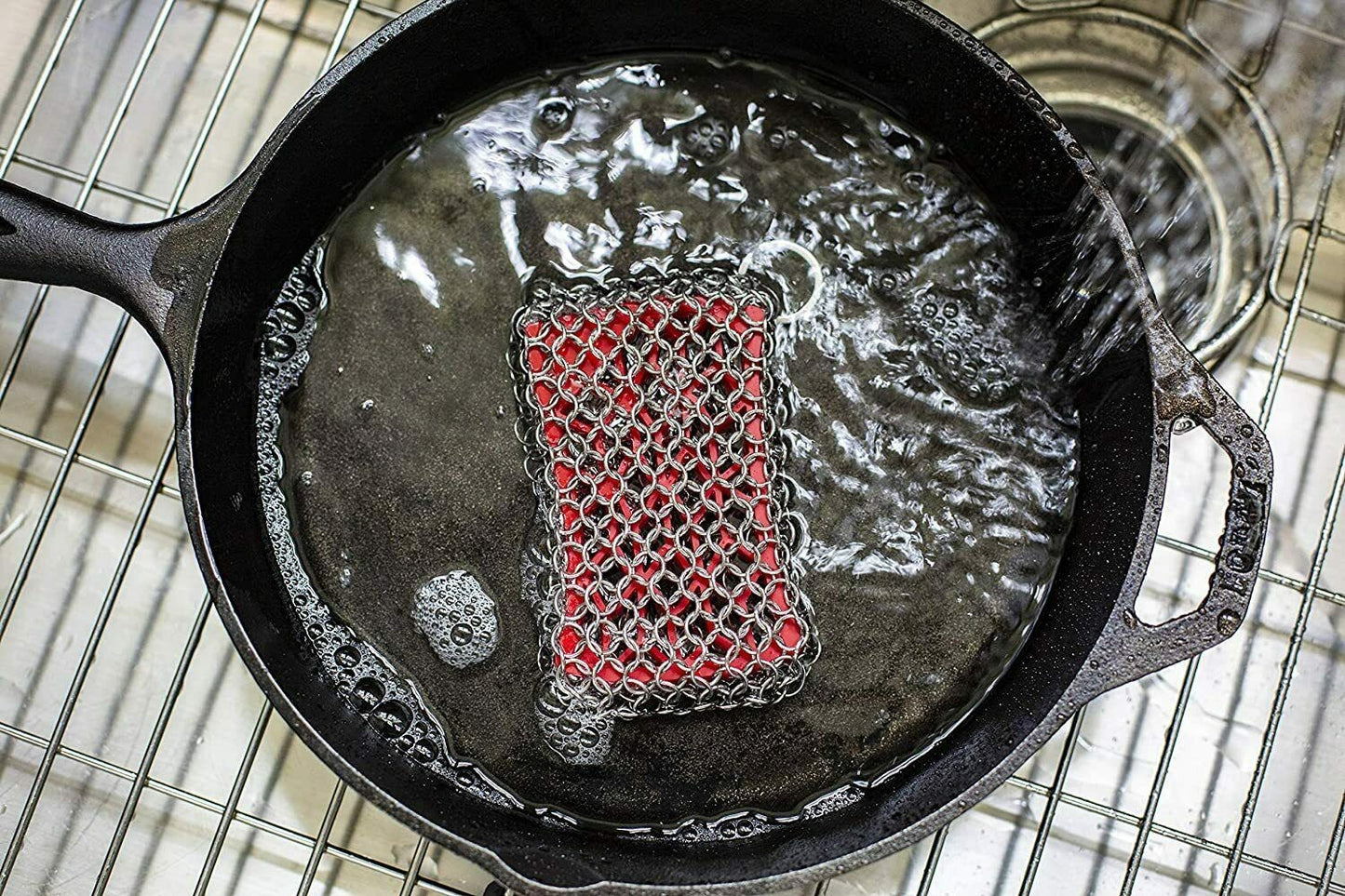 Lodge Chainmail Heavy Duty Cast Iron Scrubbing Pad ACM10R41