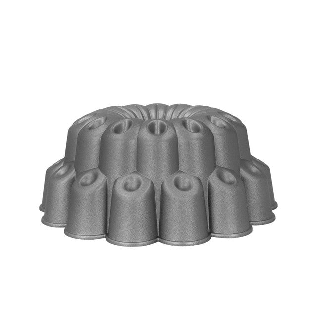 KitchenCraft MasterClass Non-Stick Cast Aluminium Decorative Cake Tin, Tiered