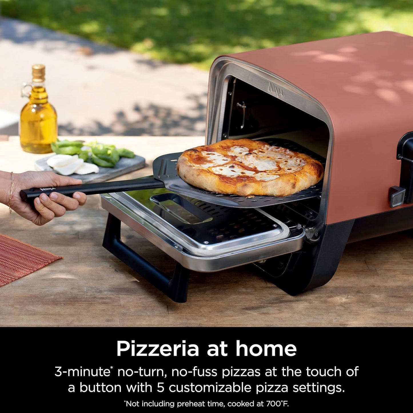 Ninja Woodfire 8-in-1 Electric Outdoor Pizza Oven