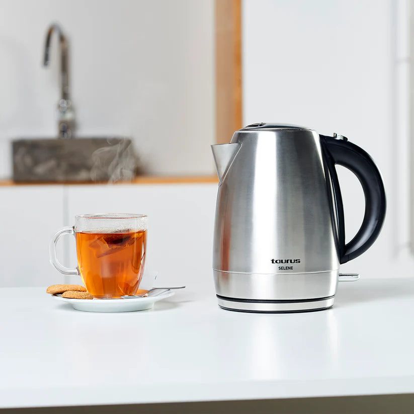 TAURUS SELENE KETTLE 1.7L CAPACITY BRUSHED S/S 2200W
