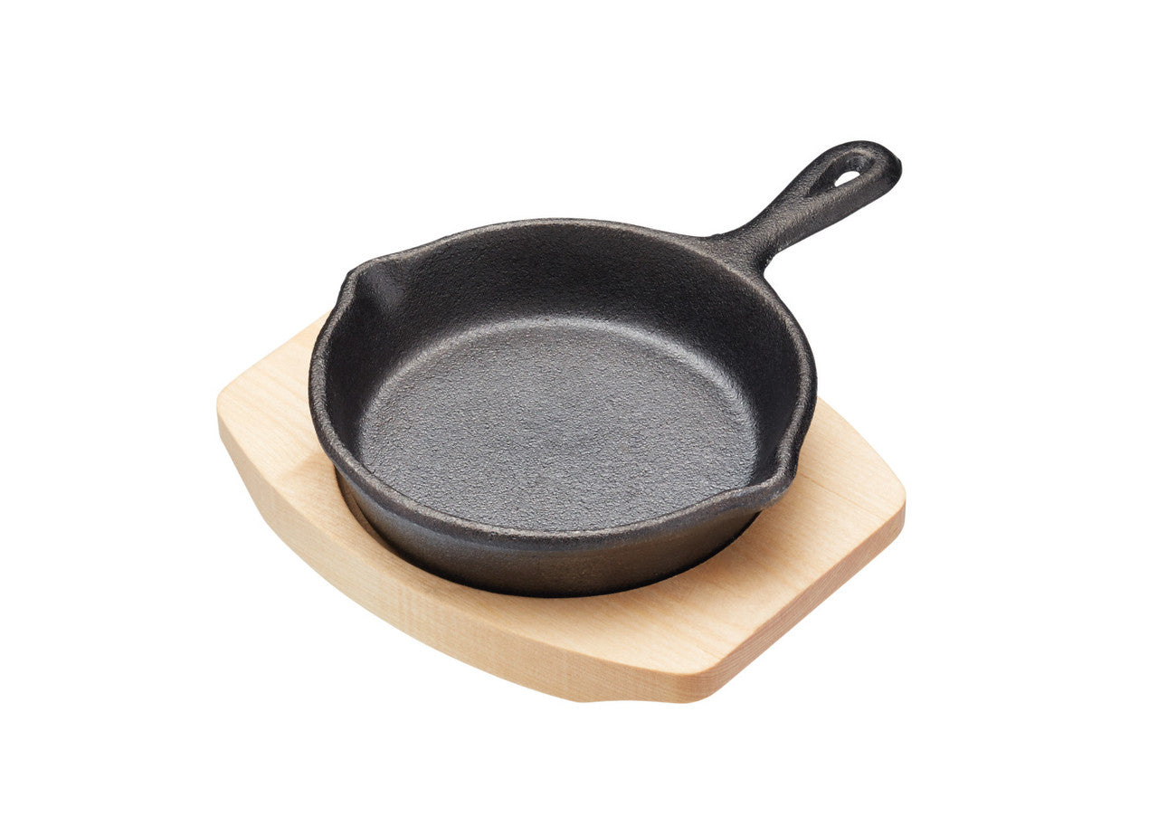 KitchenCraft Artesa Cast Iron Mini Fry Pan with Board, 11cm