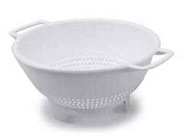 COLANDER 28CM WHITE