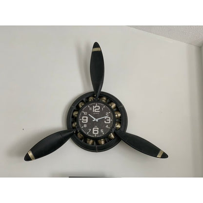 Metal Airplane Propeller Wall Décor clock