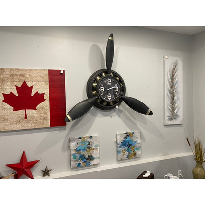 Metal Airplane Propeller Wall Décor clock