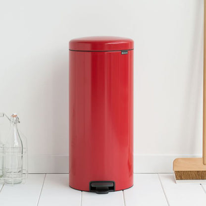 Simplehuman Round Retro Pedal Bin Red Steel 4.5L
