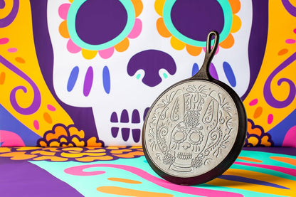 LODGE Day of the Dead 10.5 Inch Sugar Skull Cast Iron Griddle