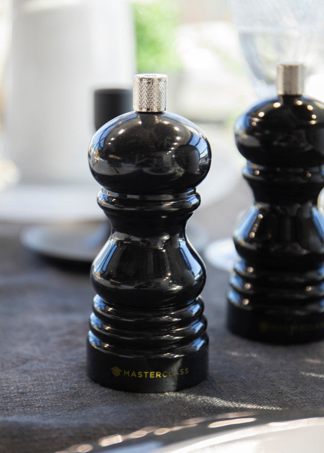 KitchenCraft MasterClass Salt or Pepper Mill (12cm) - Black