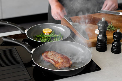 KitchenCraft MasterClass Salt or Pepper Mill (12cm) - Black